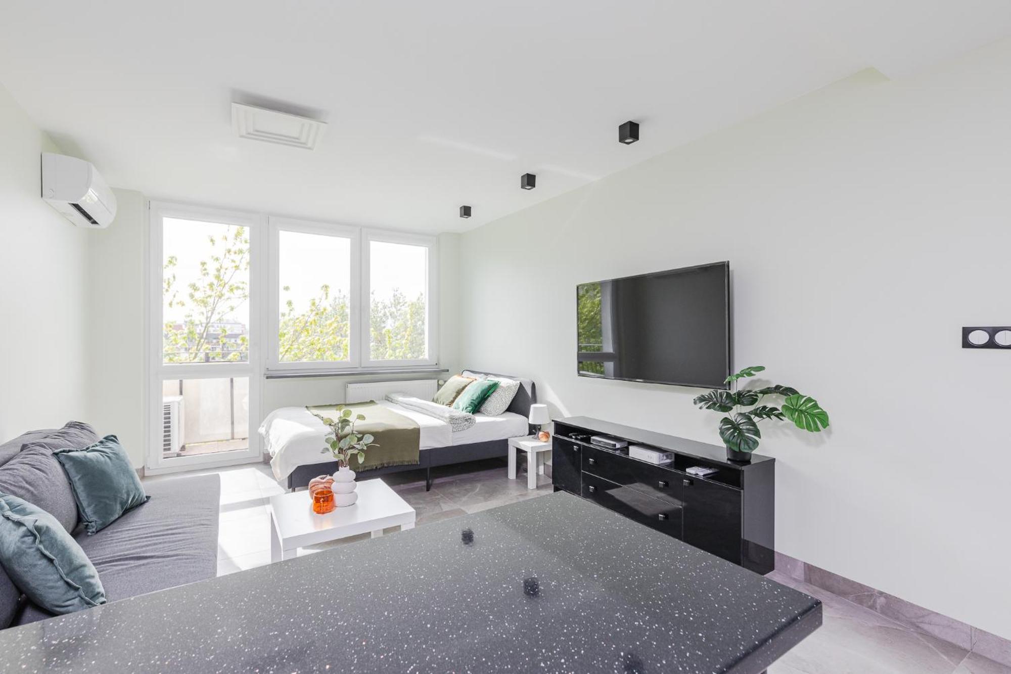 Superapart Saska 48A, Sleek 6Th-Floor Studio With Balcony & Elevator Access Варшава Экстерьер фото